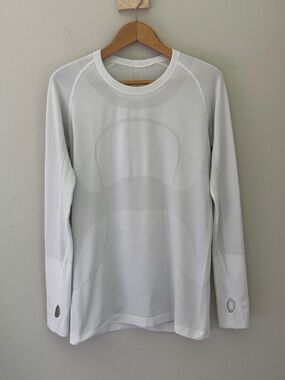 Lululemon Swiftly Tech White Long Sleeve Lightweight Seamless Top Size 10